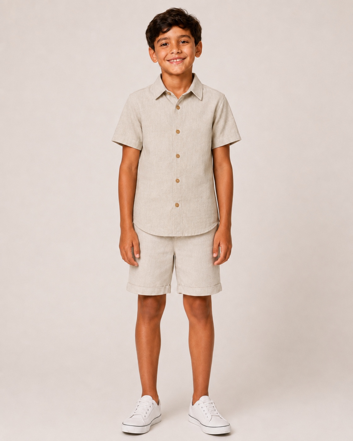Conjunto menino em linho — camisa e bermuda bege — foto 1