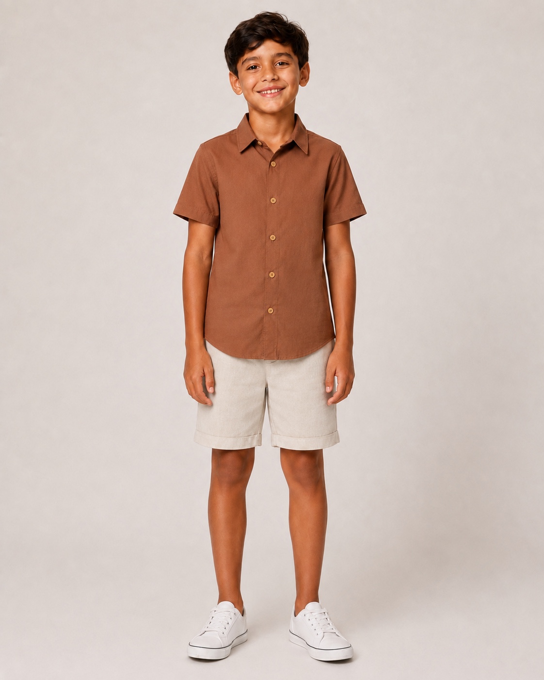 Conjunto menino em linho — camisa caramelo e bermuda bege — foto 1
